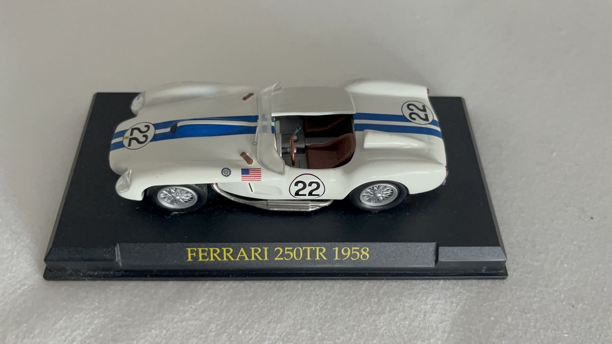 Ferrari Modellini d'auto: Ferrari 250 TR 1958 Modellauto Weiss – Nuovo (secondo la descrizione) da Dulliken venduto da VaSha