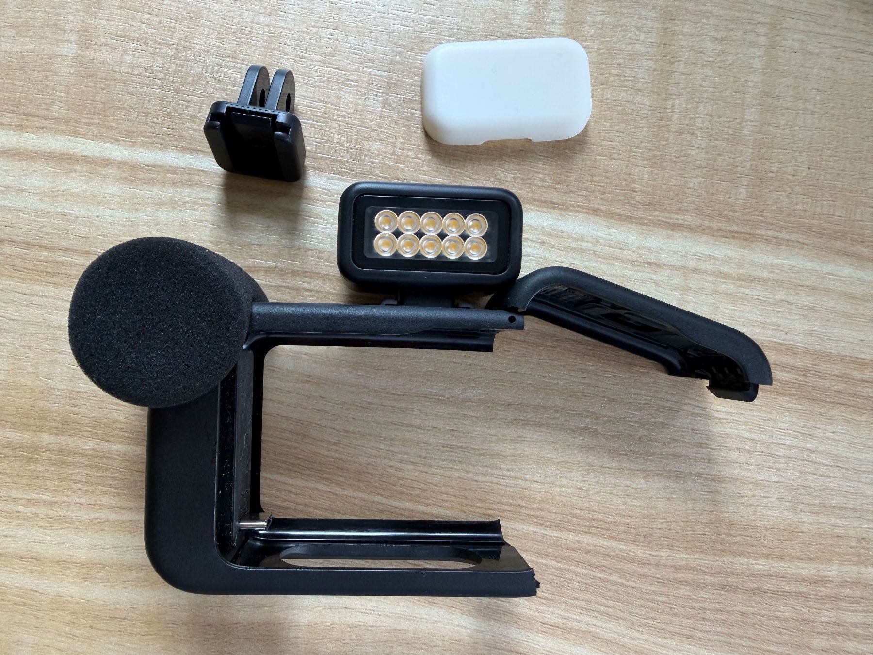 Gopro Action Cam: GoPro Media Mod inkl. Light Mod – Usato da Bertschikon Gossau venduto da CyberUrs 1