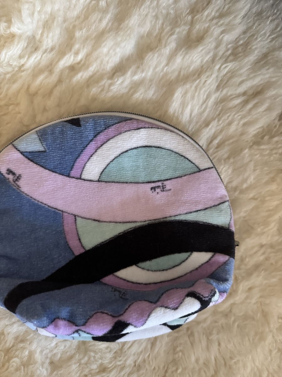 Taschen für Damen: Pochette Pucci – Gebraucht aus Lausanne von Meganelausanne 1