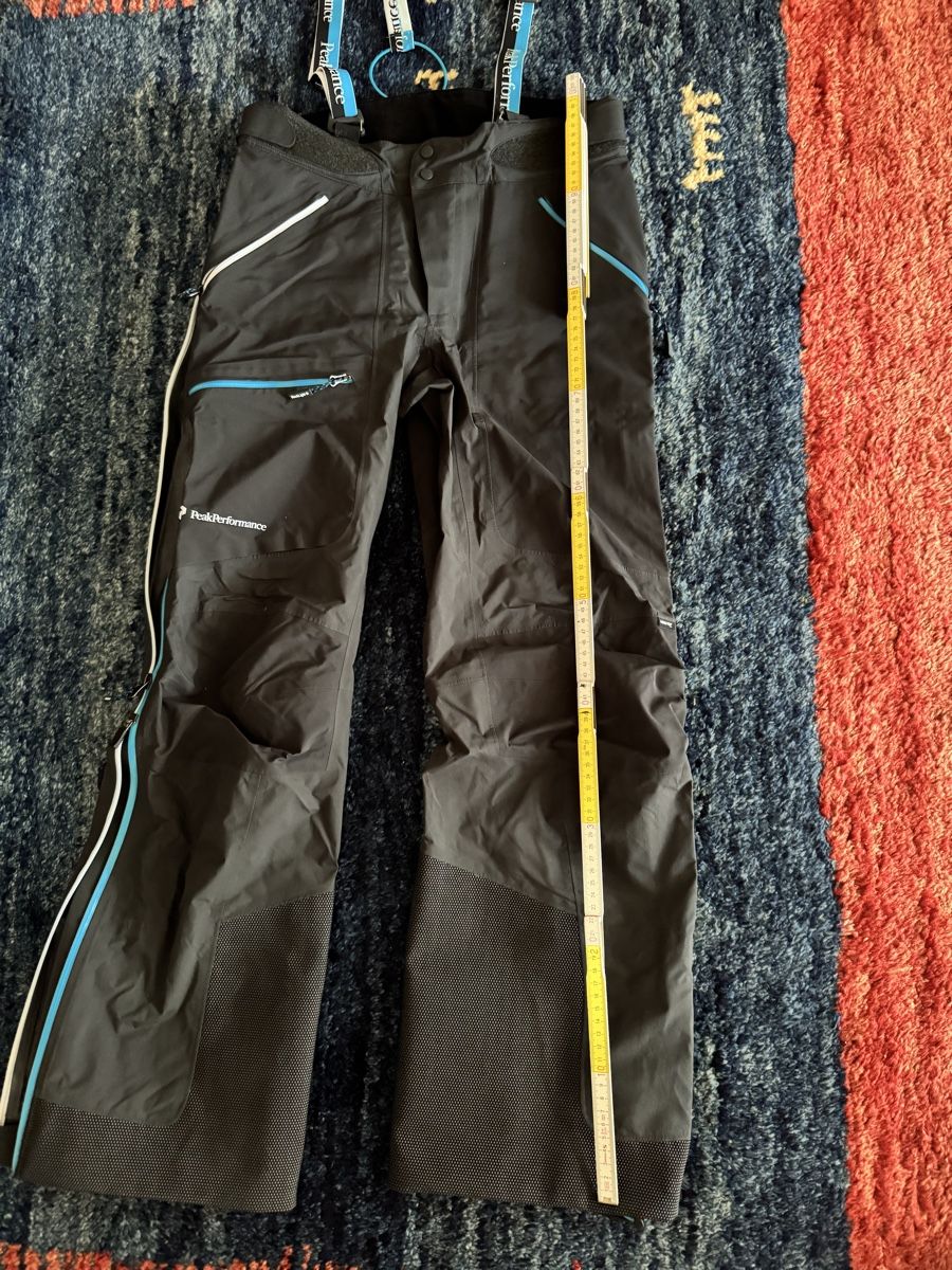 Peak Performance Pantalons: Hardshellhose Peak Performance mit Trägern neuwertig – D'occasion à Rheinfelden par Finesse66 4