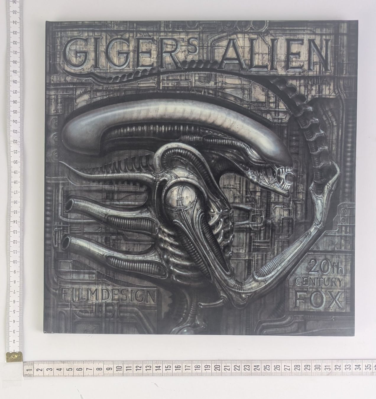 Libri: H.R. Giger's Alien - Seltenes Buch Edition C - Top – Usato da Zürich venduto da axolottchen