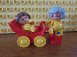 Duplo (V01) Frau mit Kinderwagen & Kind