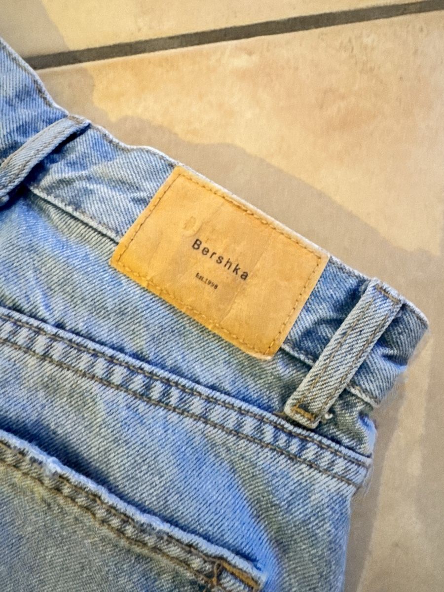 Bershka Jeans: Jean bleu – Nuovo (secondo la descrizione) da Lonay venduto da nei_79jc 4