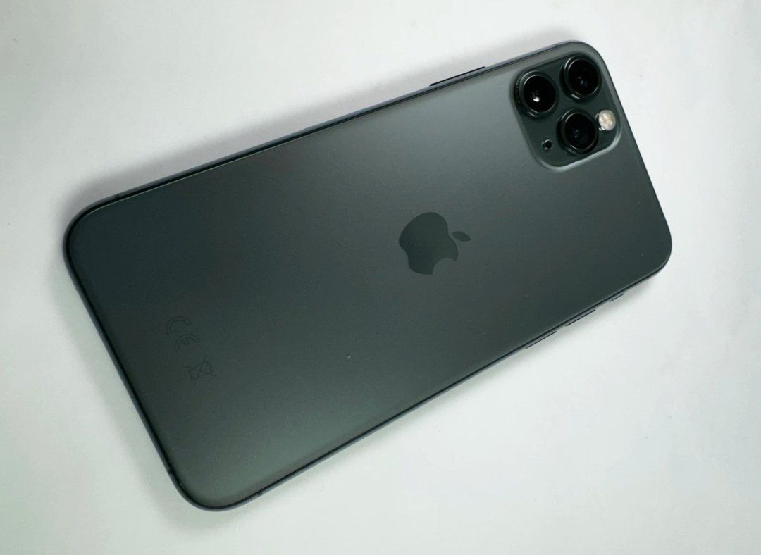 Apple Handys / Smartphones: iPhone 11 Pro Max (256GB) Akku 99% – Gebraucht aus Luzern von Waince786 1