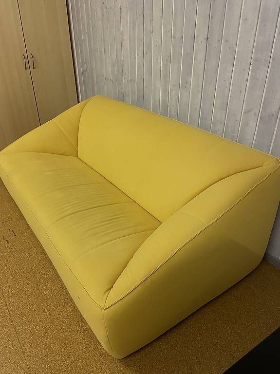 Sofas: Sofa, Couch – Gebraucht aus Staufen von Shapi 2