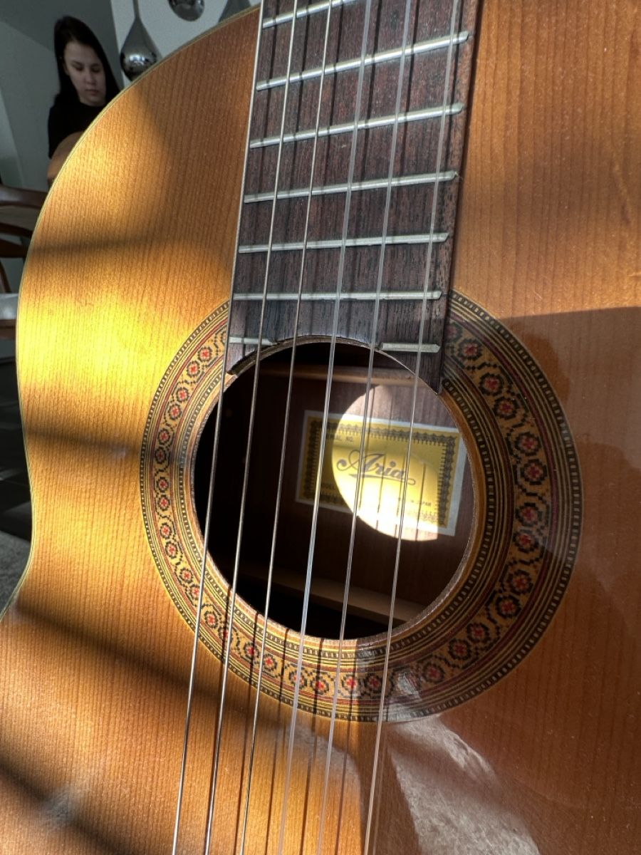 Aria Instruments de musique: Aria Gitarre 🎸 – D'occasion à Untersiggenthal par SuperMario41 1