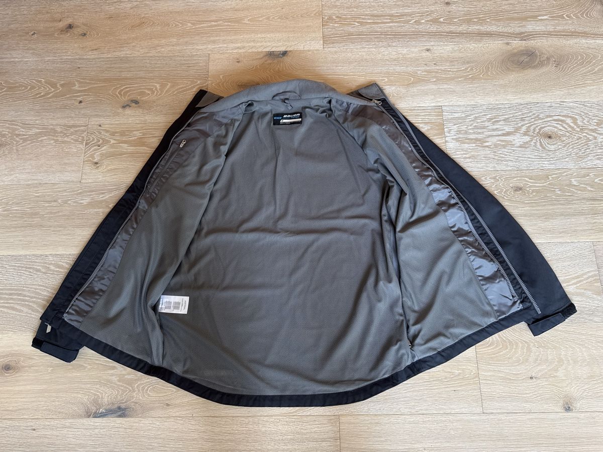 Bauer Giacche: Eishockey Trainingsjacke Bauer Schwarz Grösse M/M – Usato da Schlierbach venduto da Lega1 3