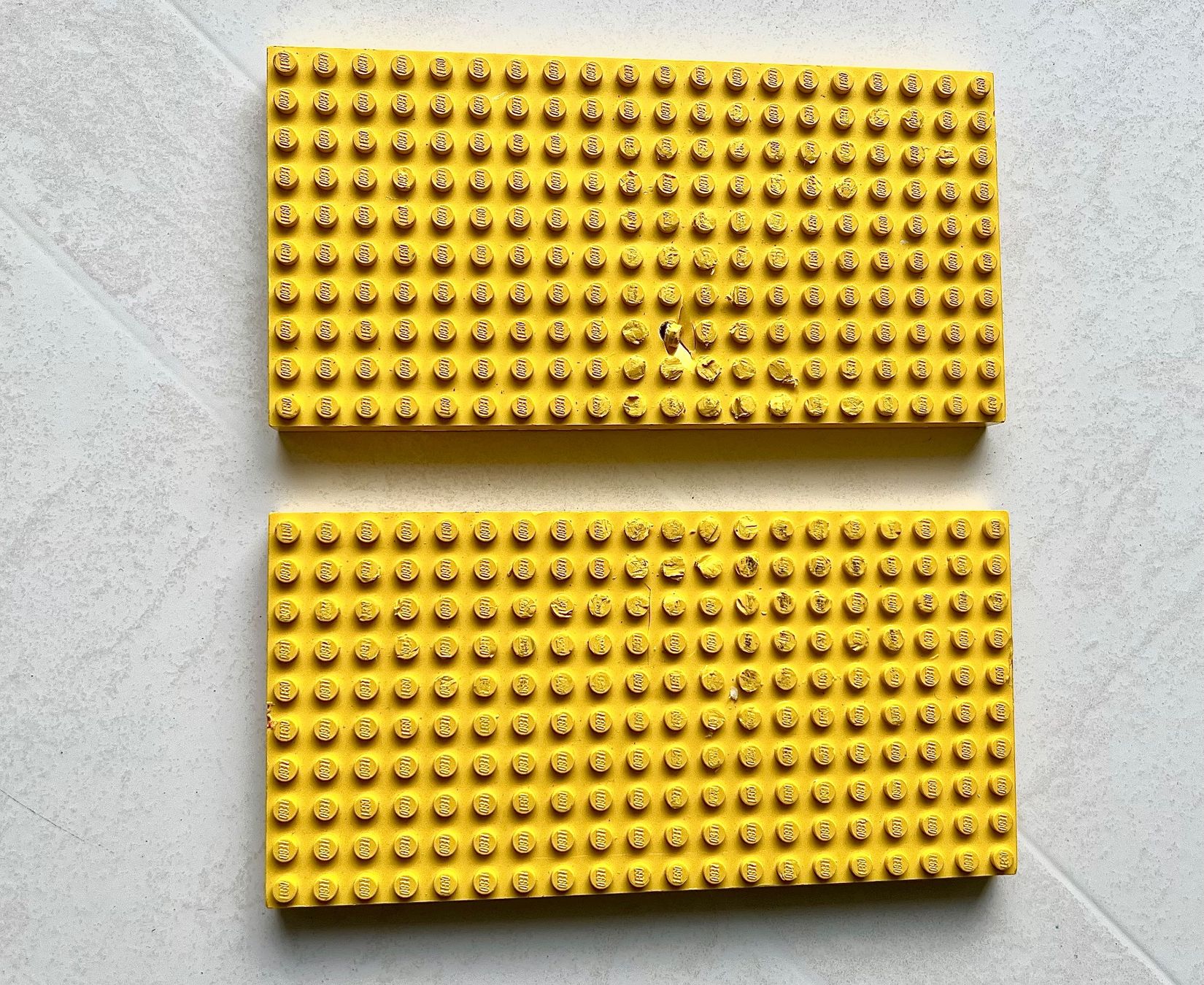 Lego Giocattoli: Lego 3+2 Grundplatten 6x8 – Usato da Mont sur Rolle venduto da uttin 2