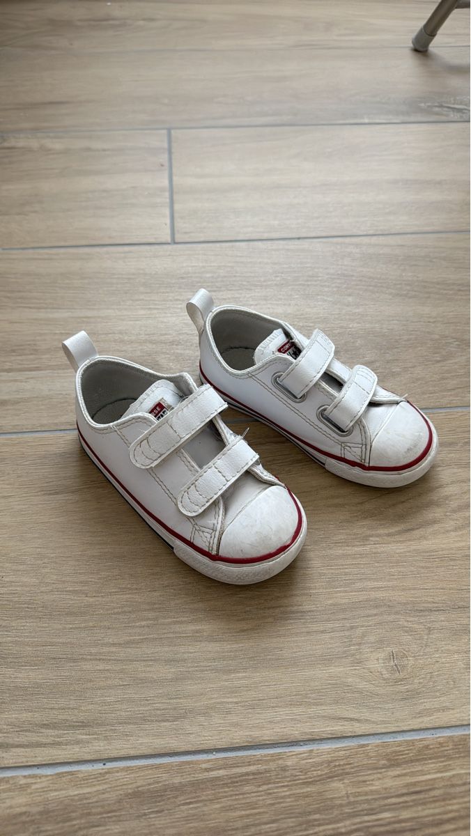 Converse Herrenschuhe: Baskets Converse blanches en cuir taille 24 – Gebraucht aus Saillon von alico 1