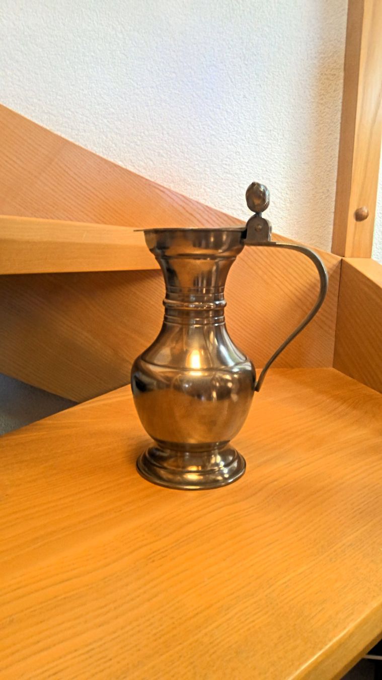 Caraffe: Zinnkrüglein mit Deckel – Usato da Uster venduto da Esther_Hagmann