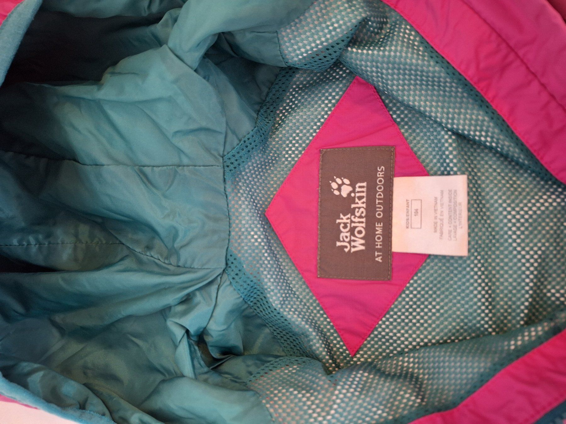 Jack Wolfskin Giacche & Cappotti: Jacke Jack Wolfskin Mädchen 104 – Usato da Chur venduto da copino 2