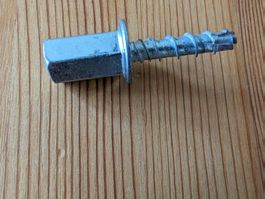 Mauerhalterung mit Gewinde 1cm