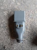 Stecker CMC 25A aus Duroplast