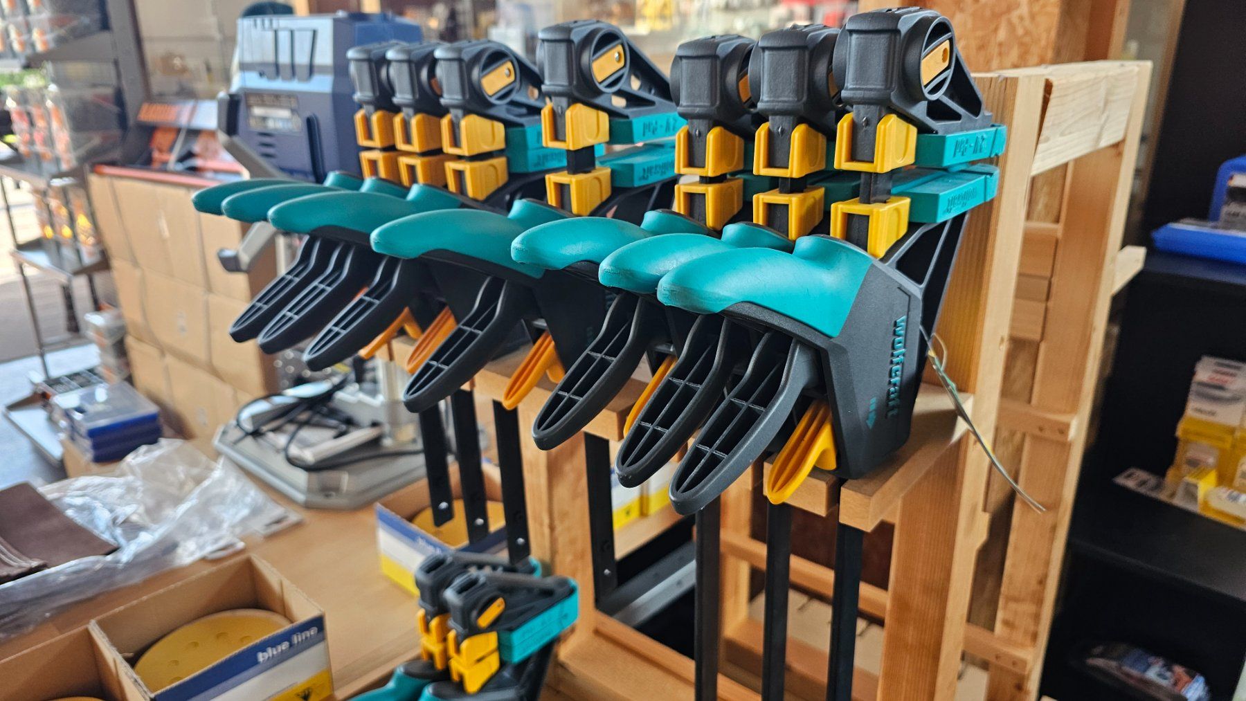 Wolfcraft Tutti gli attrezzi: Einhandzwinge EHZ PRO 100 - 700 mm – Nuovo e nell'imballaggio originale da Koppigen venduto da Bracher_Mail-House 1