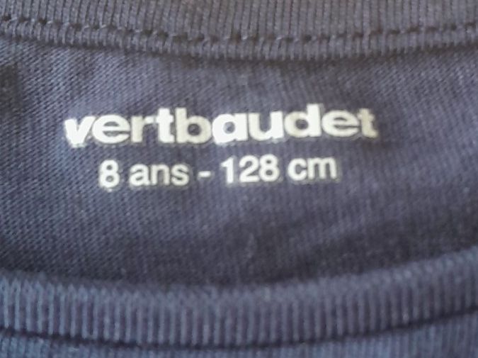 Vertbaudet Camicette, T-shirt & Top: Kinder T - Shirt Größe 128 – Usato da Worb venduto da Osterthal 2