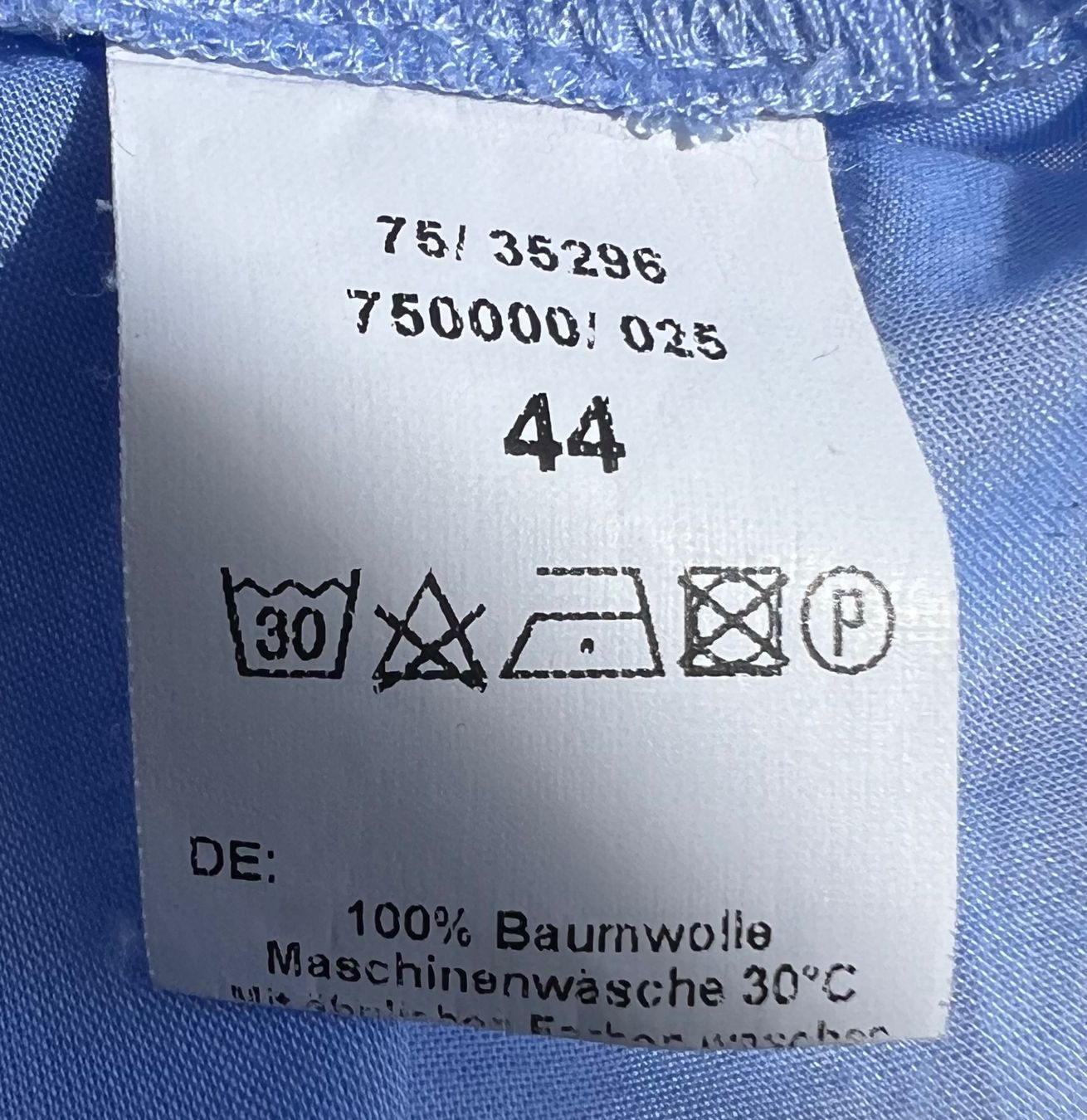 Camicette: Leichte Sommerbluse hellblau Gr.44 – Usato da Kilchberg ZH venduto da jul_d2j2 5