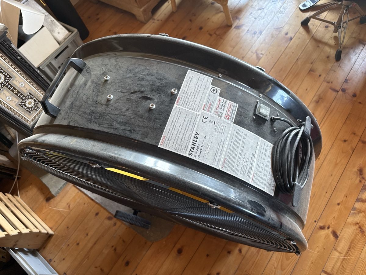 Stanley Ventilatoren: Stanley Industrielüfter ST-36-DDF-E, 36 Zoll – Defekt aus Egnach von Utilis 1
