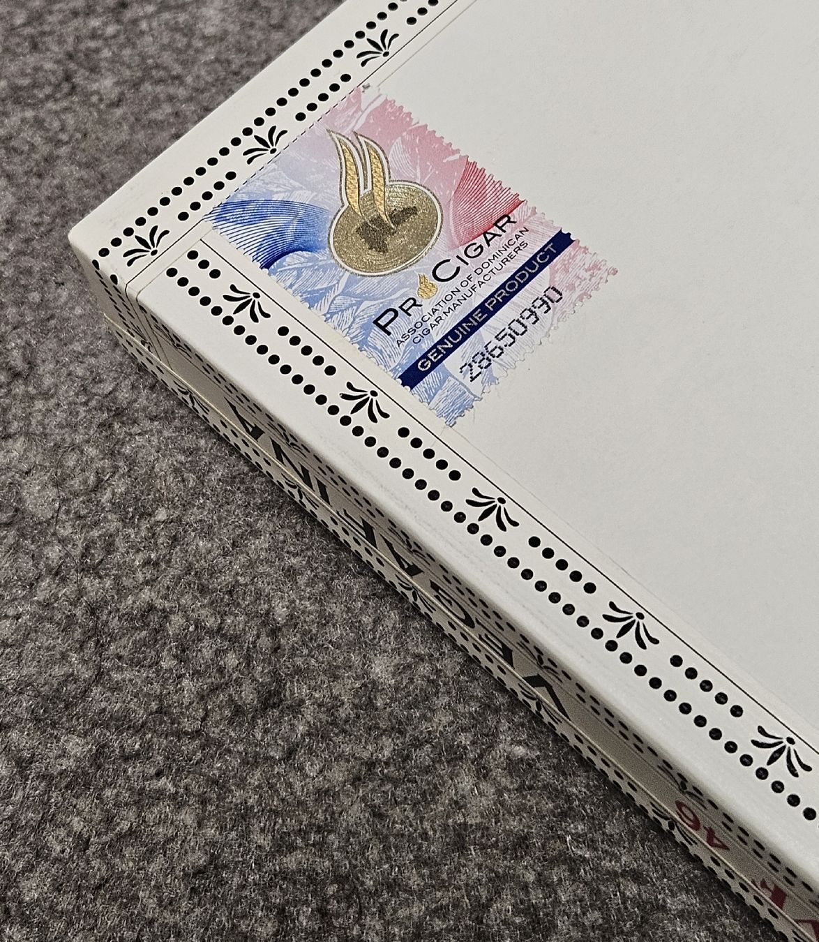 Sigari: Zigarren VEGAFINA 1998 VF 46 – Nuovo e nell'imballaggio originale da Dachsen venduto da Topparts1 3