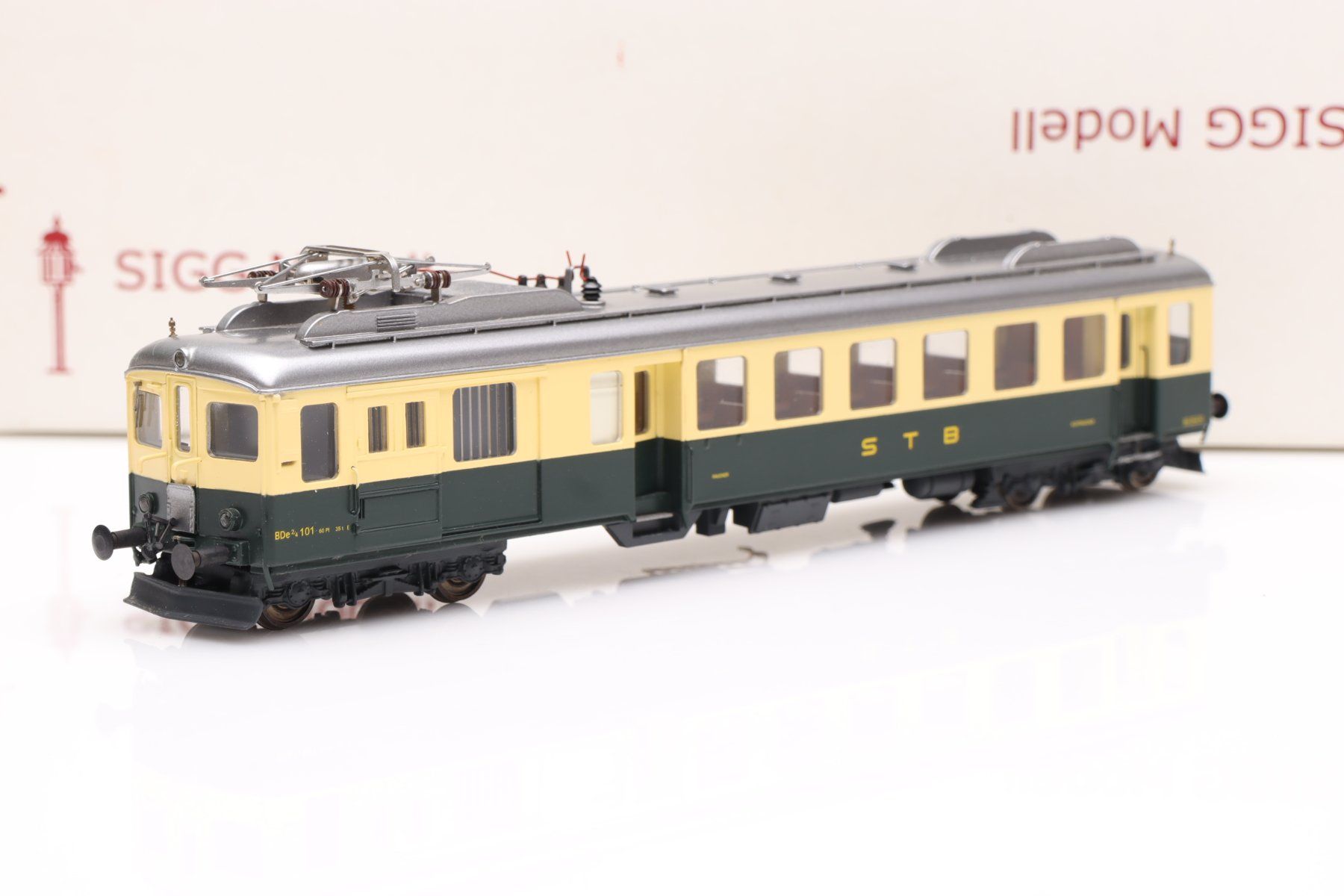 Born Modelleisenbahnen: SIGG STB BDe 4/4 101 Triebwagen DC, H0 – Gebraucht aus Ried (Muotathal) von Modellbahn.swiss