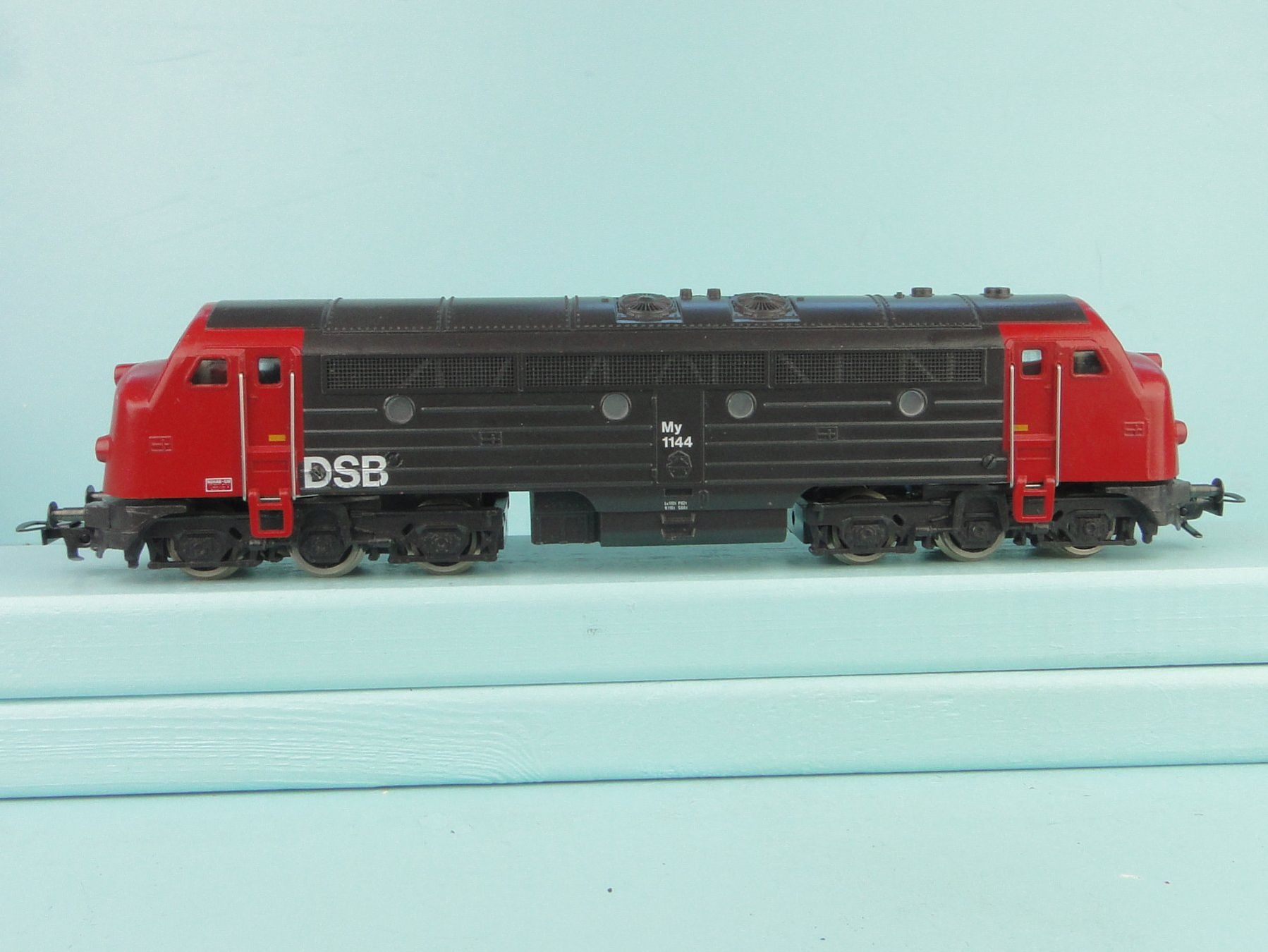 Roco Modellini di ferrovie: Fleischmann 4273 DSB Nohab – Usato da Bülach venduto da cann11 4