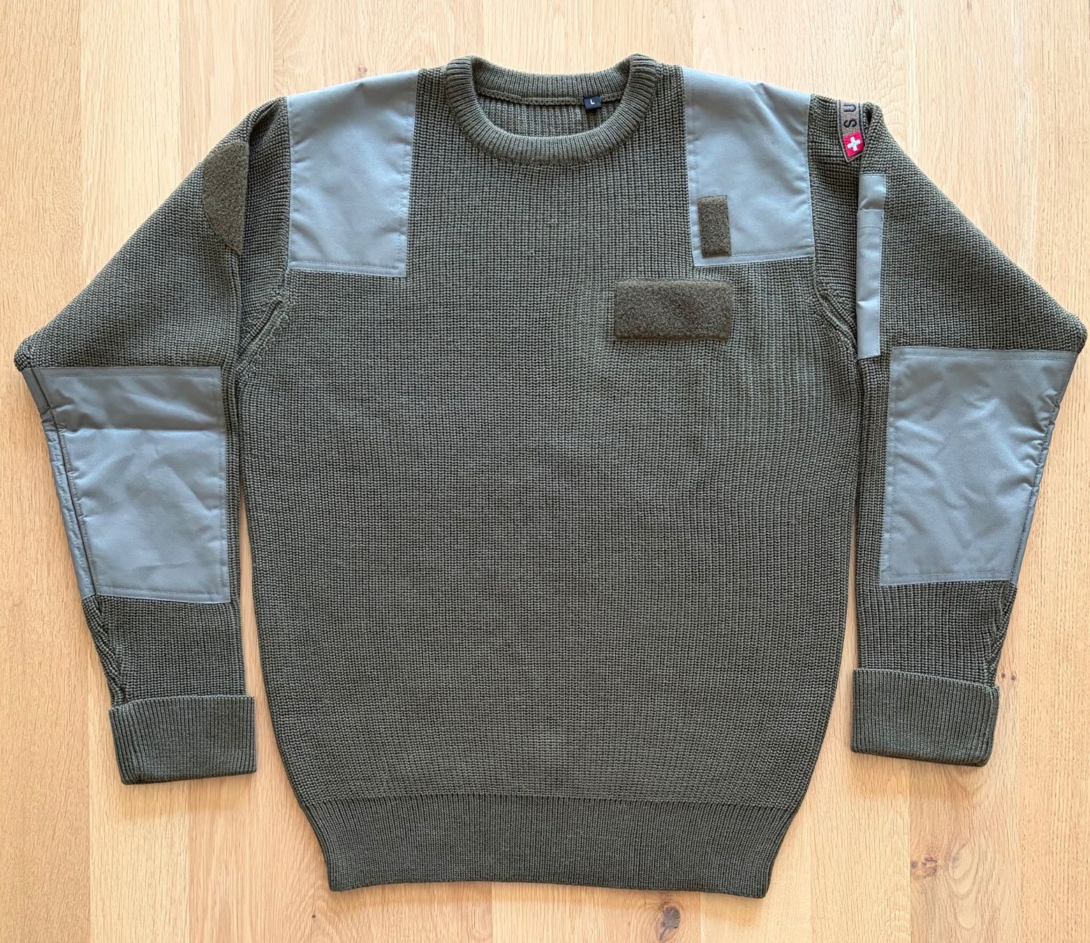Schweizer Armee Uniformi: Instruktor Pullover Schweizer Armee L – Nuovo (secondo la descrizione) da Glarus venduto da HowlinWolf_