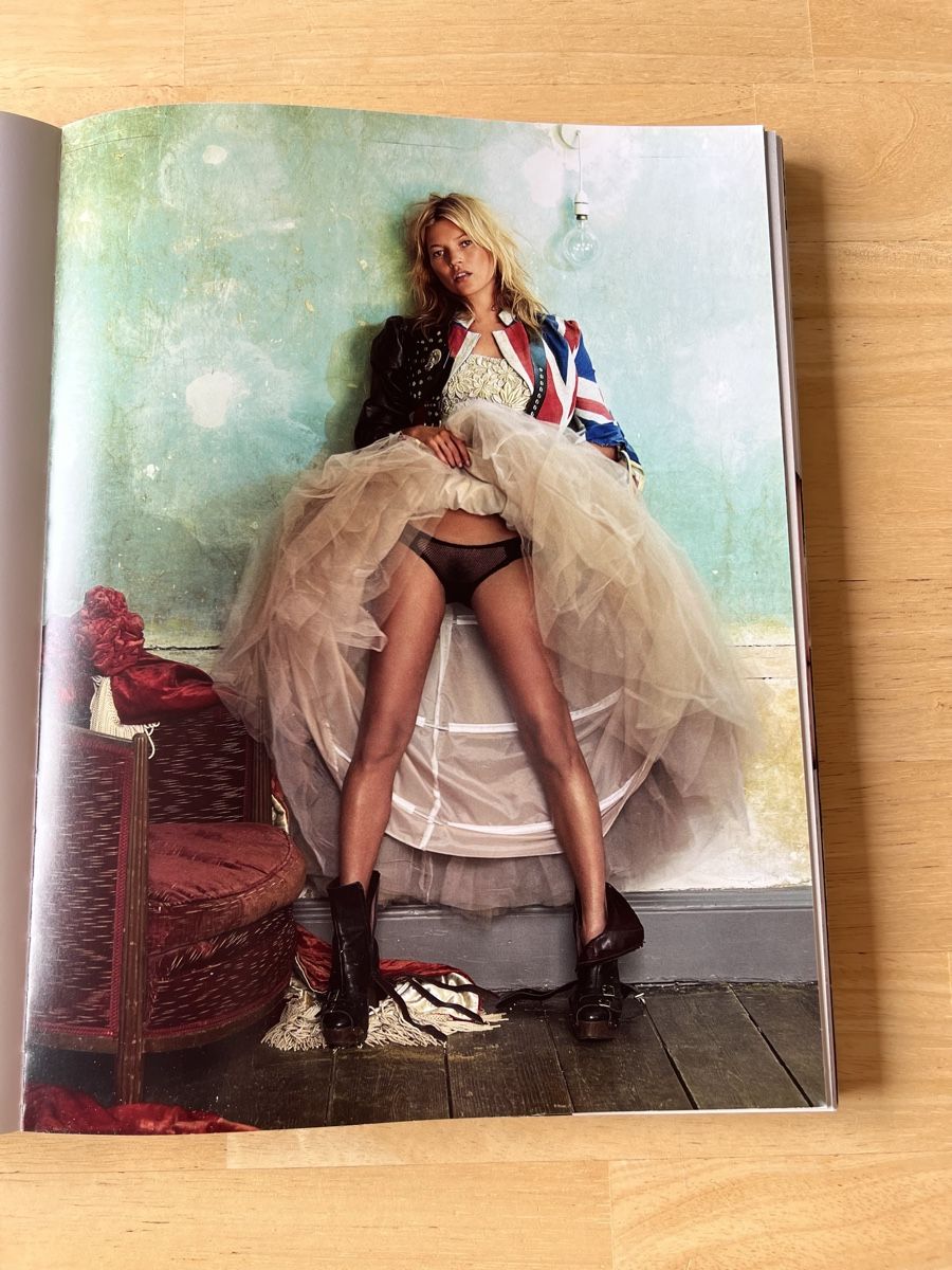 Bücher: Mario Testino In Your Face  – Gebraucht aus Zollikon von jud_cmm9 3