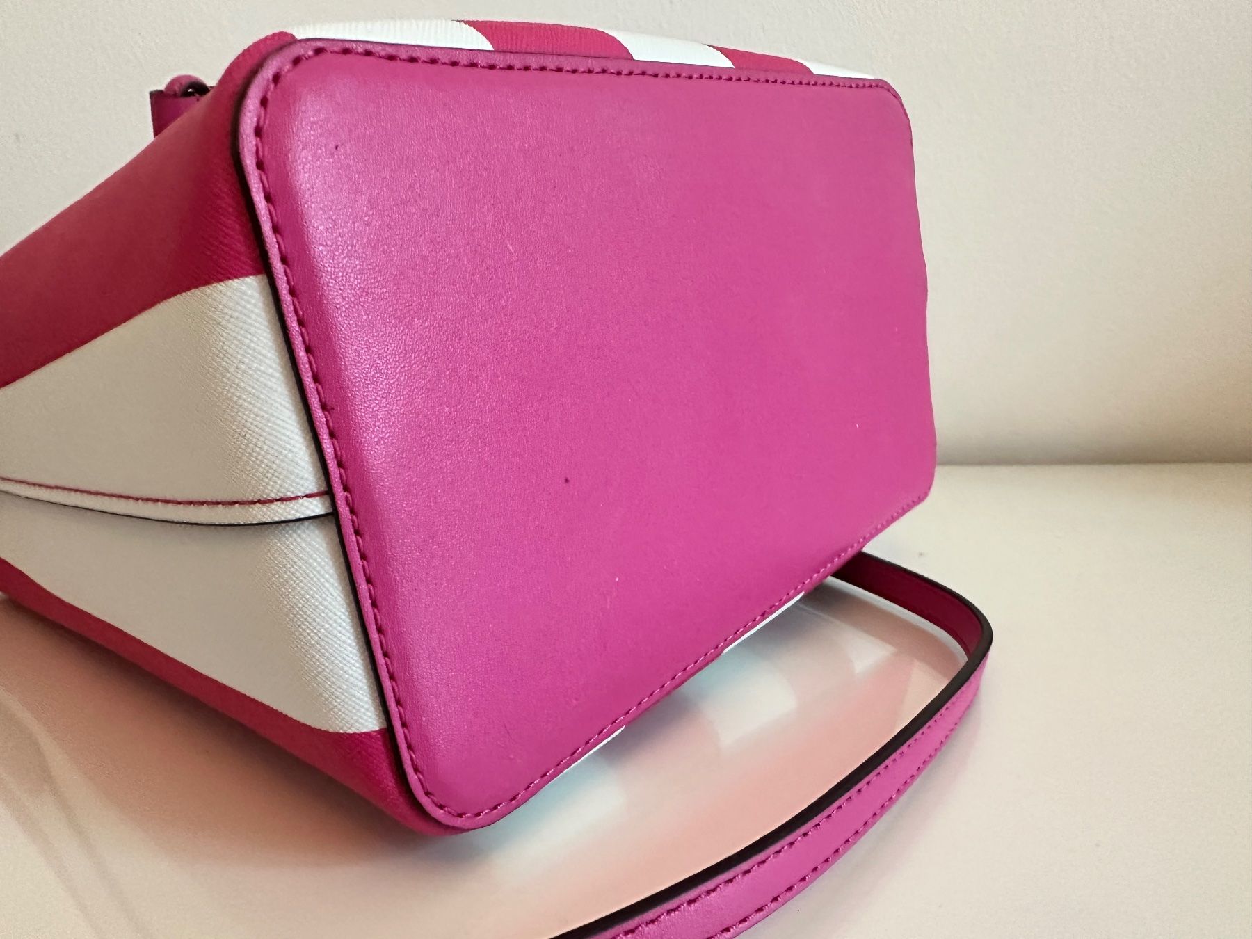 Michael Kors Sacs femmes: Michael Kors Beuteltasche – Neuf (Voir description) à Winterthur par snowflake123 6