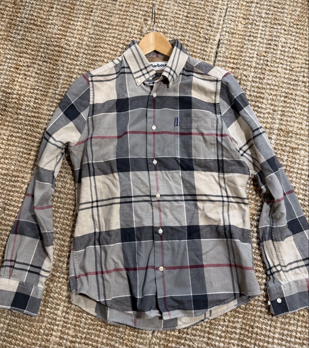 Barbour Hemden: Barbour Hemd Grösse S – Gebraucht aus Grandvillard von Jobelin