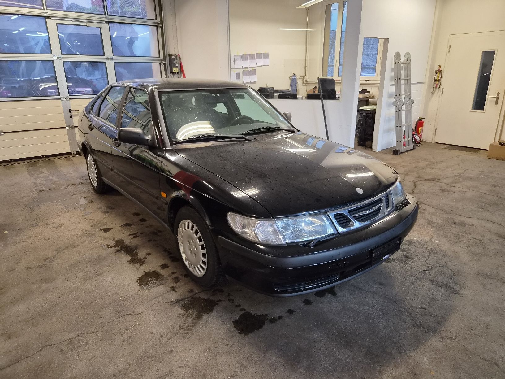 Saab Autos: Saab 9-3 2.0i Automat – D'occasion à Hinwil par Service95