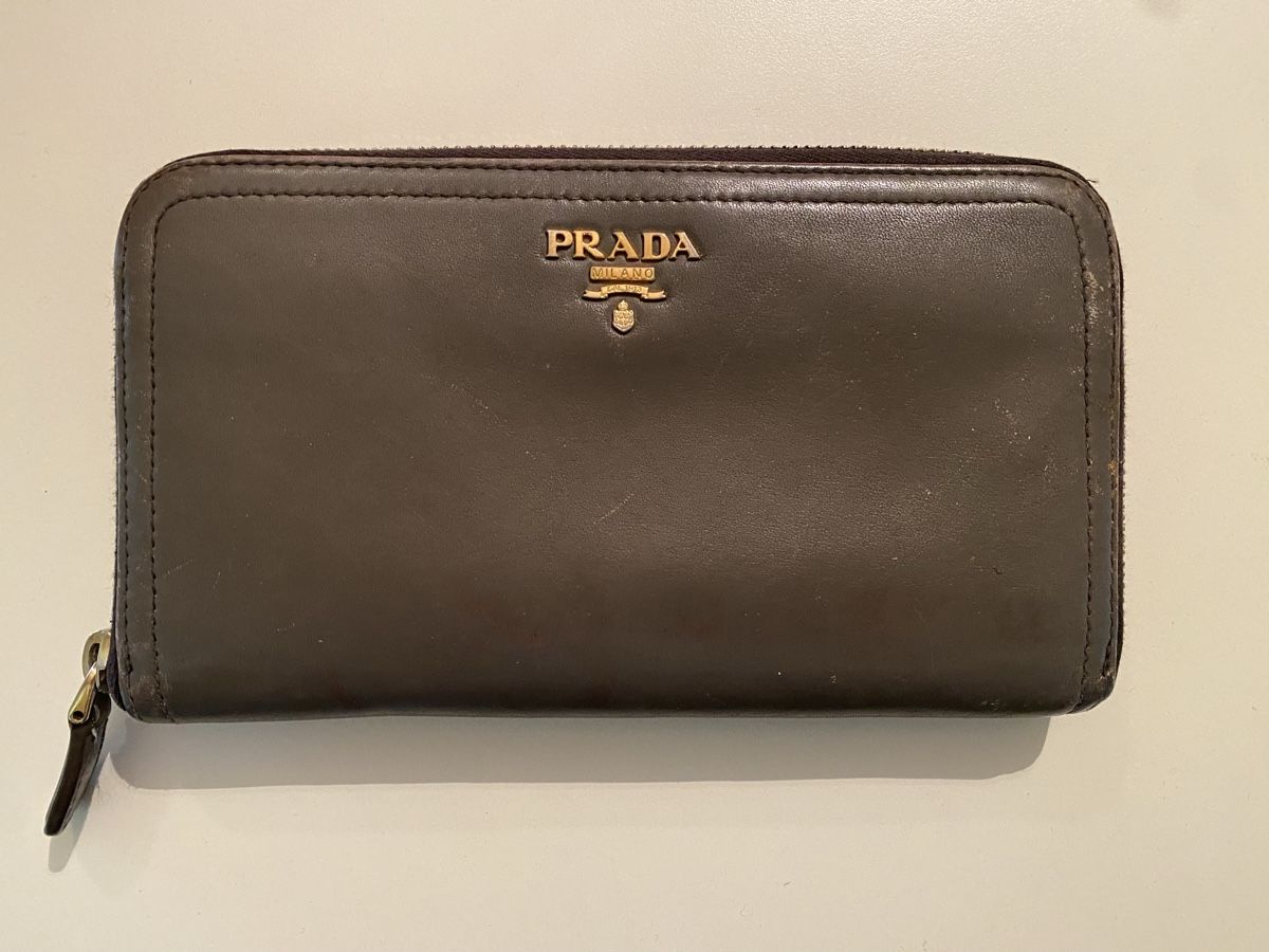 Prada Portamonete: Prada Geldbörse aus Leder – Usato da Chur venduto da ele_y8xl