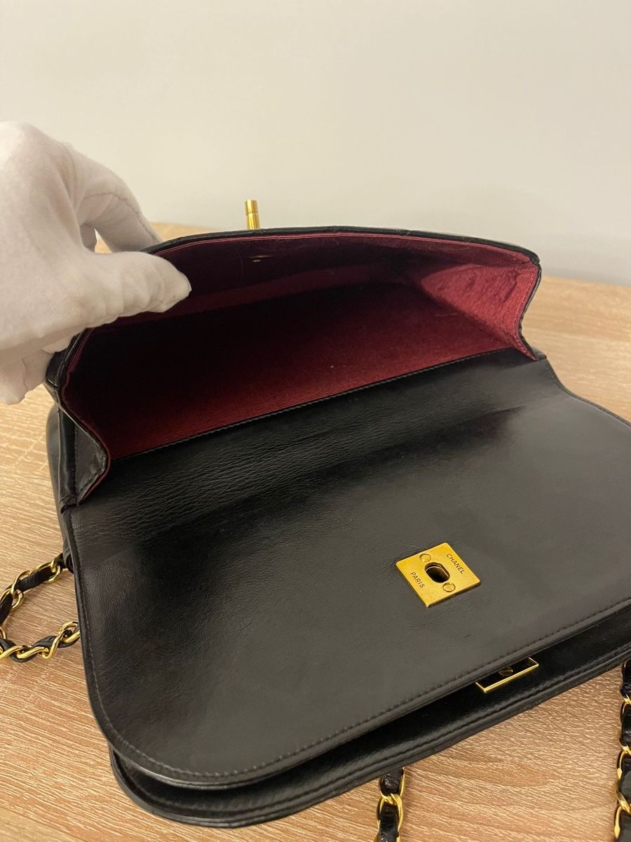 Chanel Borse: Timeless Chanel – Usato da Luzern venduto da ElenaMartta 3