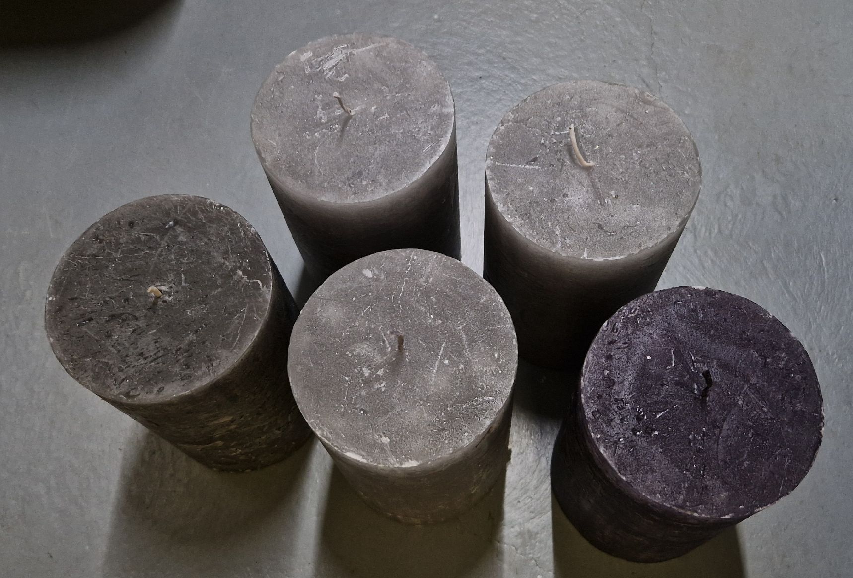 Interio Candele: 5 Zylinderkerzen, NP CHF 74.50 von Interio – Nuovo (secondo la descrizione) da Gasel venduto da sale65