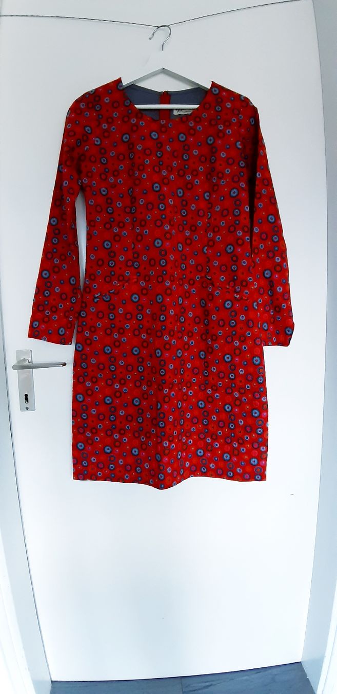 Vestiti: vestito puro cotone – Usato da Tesserete venduto da eli_y5kr