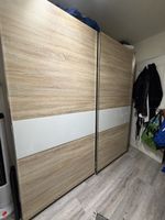 Schwebetürenschrank 