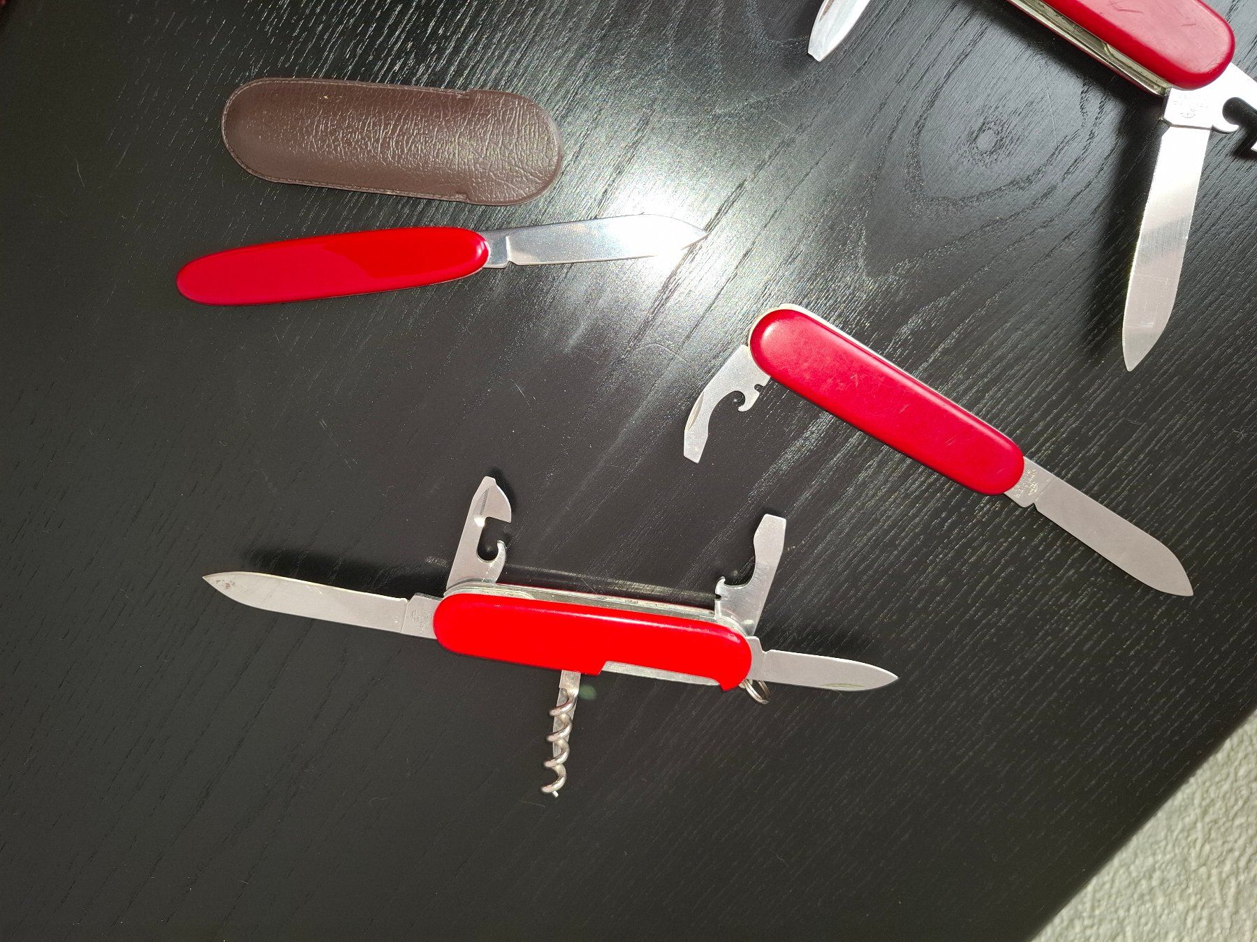 Coltelli tascabile: 4 Victorinox Sackmesser – Usato da Kriens venduto da Spyki 3