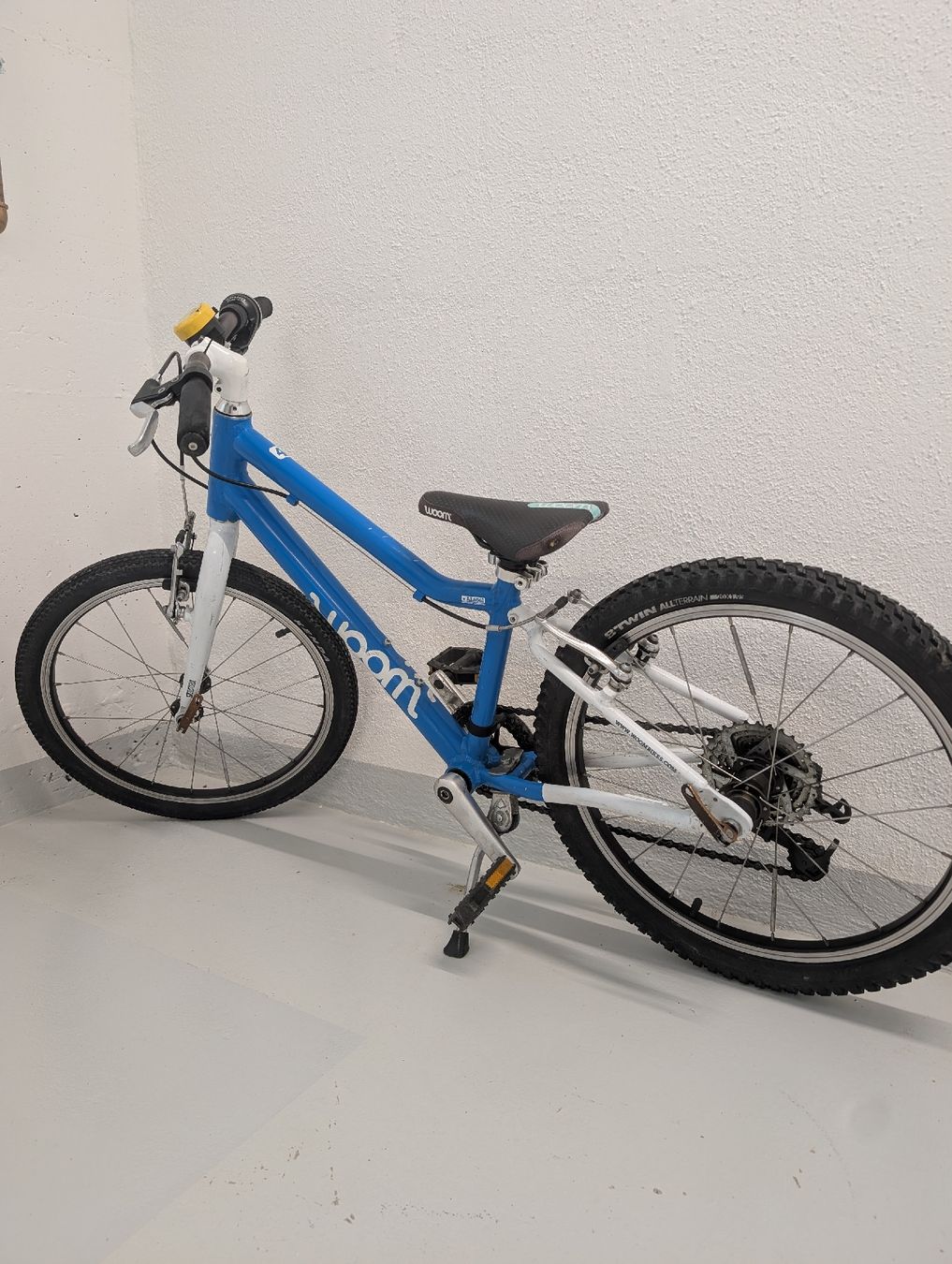 Woom Velos: Woom 4 Kinderfahrrad – Gebraucht aus Dörflingen von Benito88