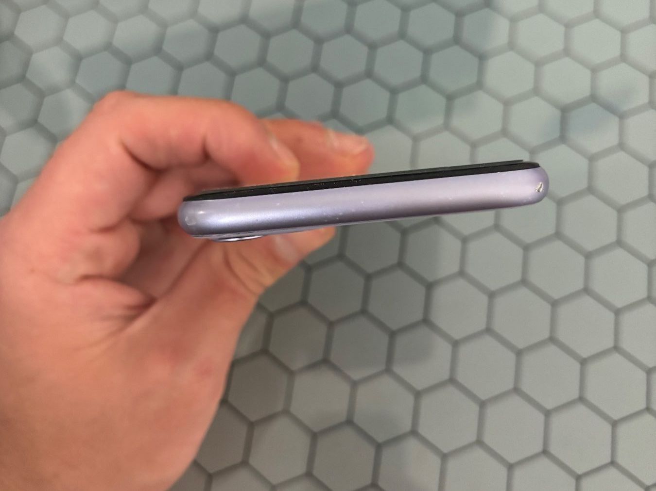 Apple Telefoni cellulari / Smartphones: iPhone 11 Purple 64GB – Usato da Basel venduto da LH_01 7