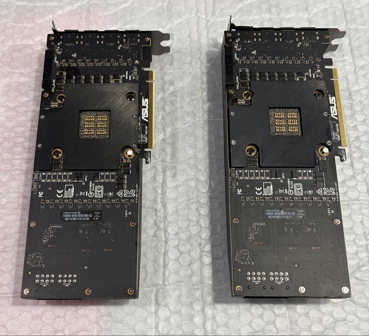 Asus Schede grafiche: Carte graphique ASUS GeForce RTX 3090 24Go – Nuovo (secondo la descrizione) da Petit-Lancy venduto da jcj_xh59 1
