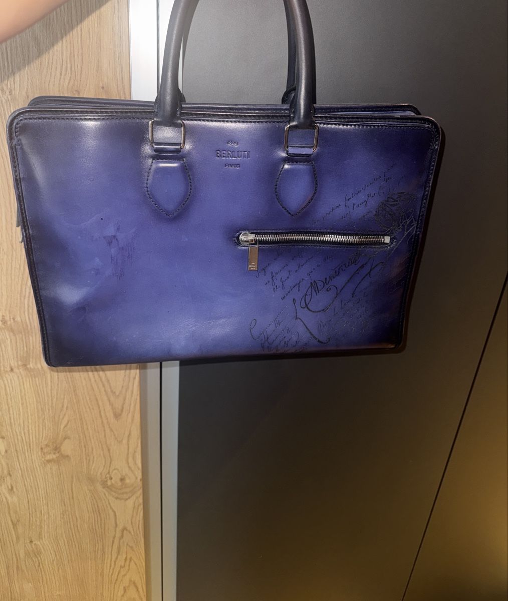 Berluti Valigie & Borse: Cartable un jour scrito Berluti – Usato da Petit-Lancy venduto da bou_7vrk