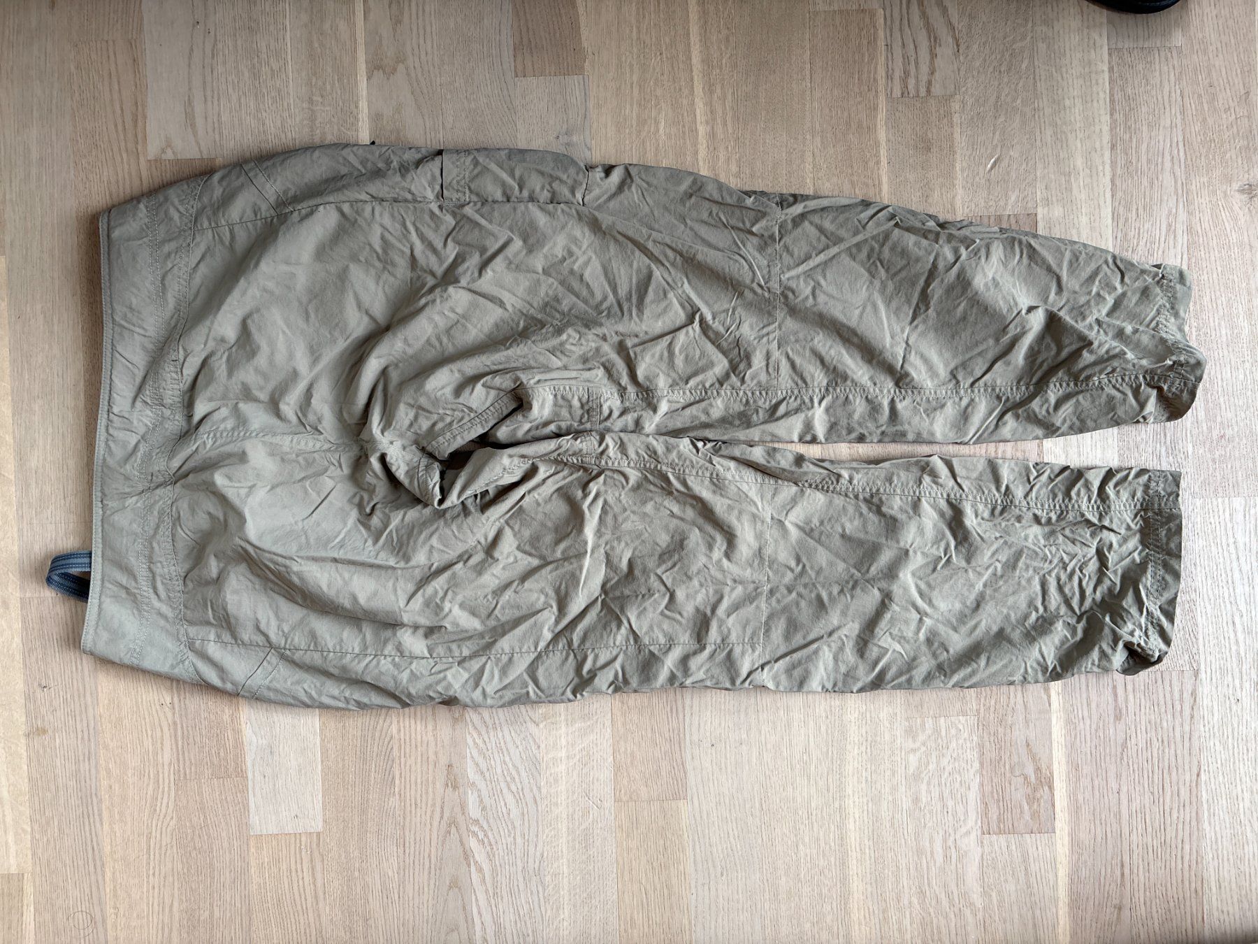 Mountain Hardwear Pantaloni: Mountain Hardwear leichte Wanderhose – Usato da Elgg venduto da Jo_Naj 2