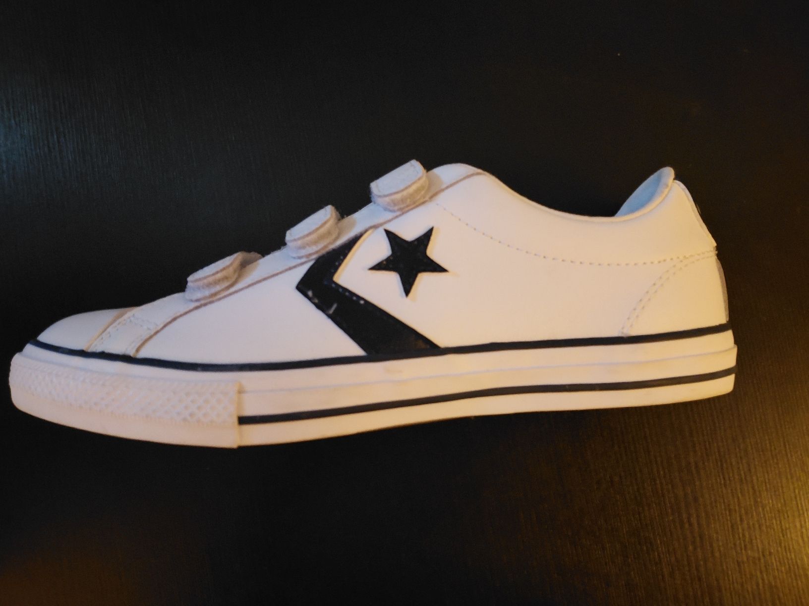 Converse Schuhe für Jungen: Baskets Converse blanc enfant scratch taille 38,5 – Neu (gemäss Beschreibung) aus St-Prex von Nana_luc22