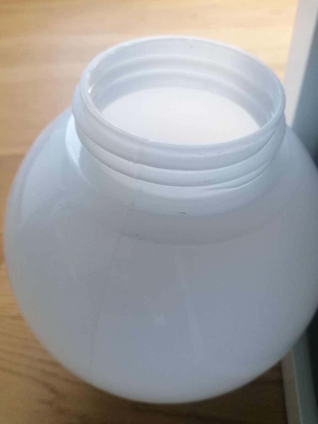 Lampade: Antike Lampenkugel – Usato da Geroldswil venduto da Dirici 1
