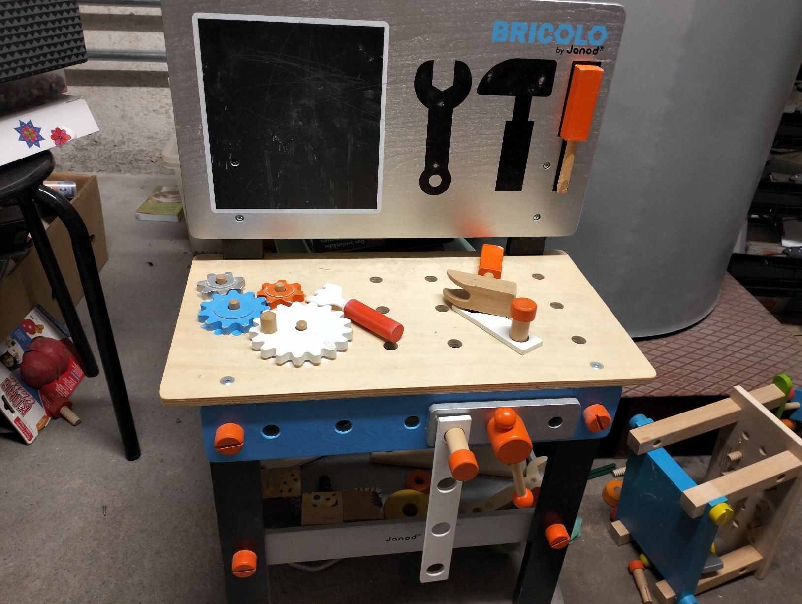 Janod Spielzeuge: Kinder Werkzeugbank – Gebraucht aus Zetzwil von chr_ng2b