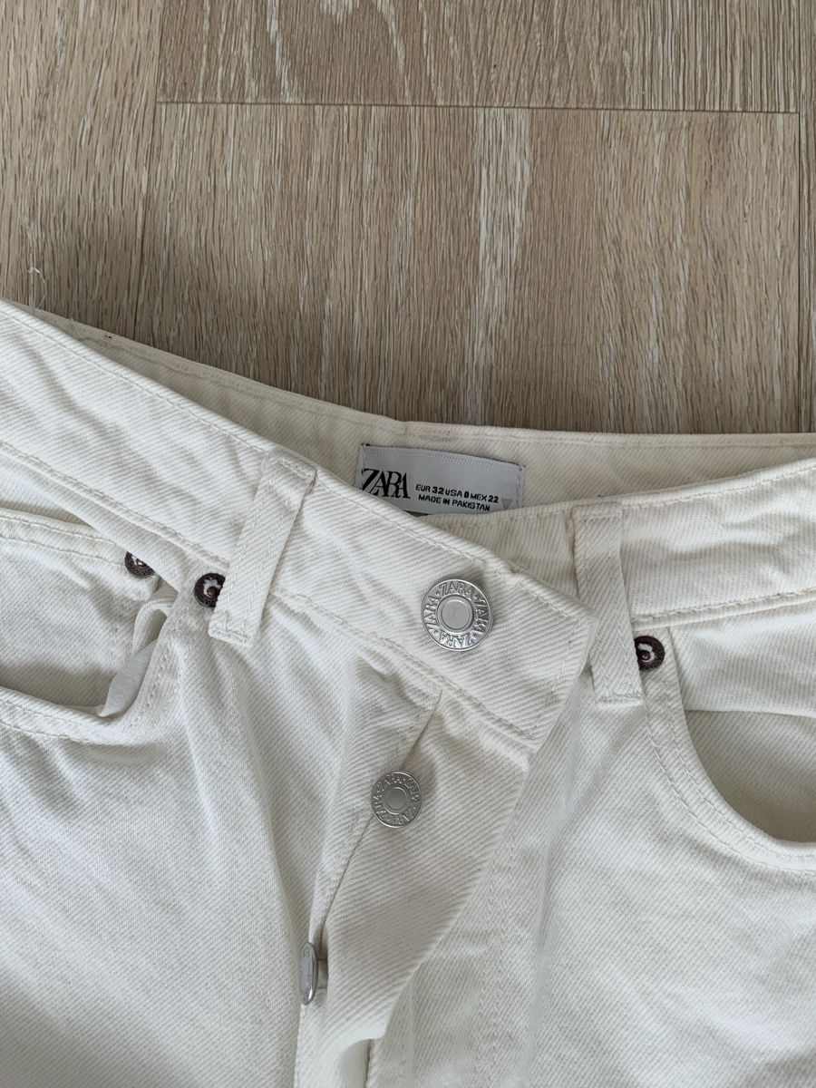 Zara Jeans: Jeans bianchi dritti Zara – Neu (gemäss Beschreibung) aus Pregassona von katypustovarov 1