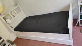 Kinderbett mit Schubladen, weiss