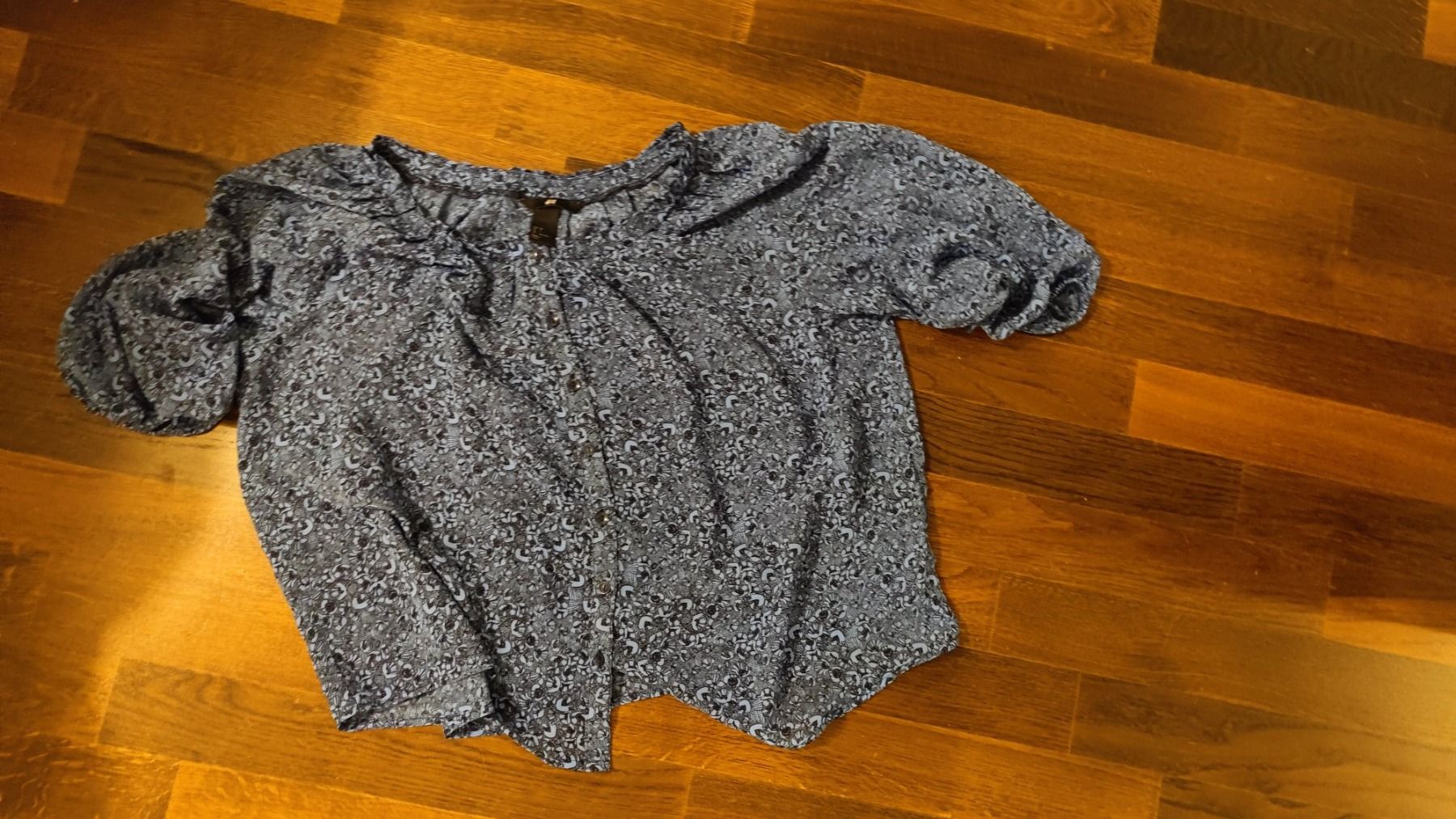 H&M Camicette: Bluse H&M – Usato da Dietikon venduto da mike.thorton