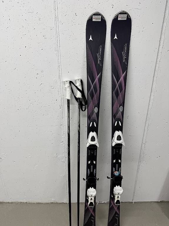 Sci: Ski inkl. Skistöcke – Usato da Berg SG venduto da RON59