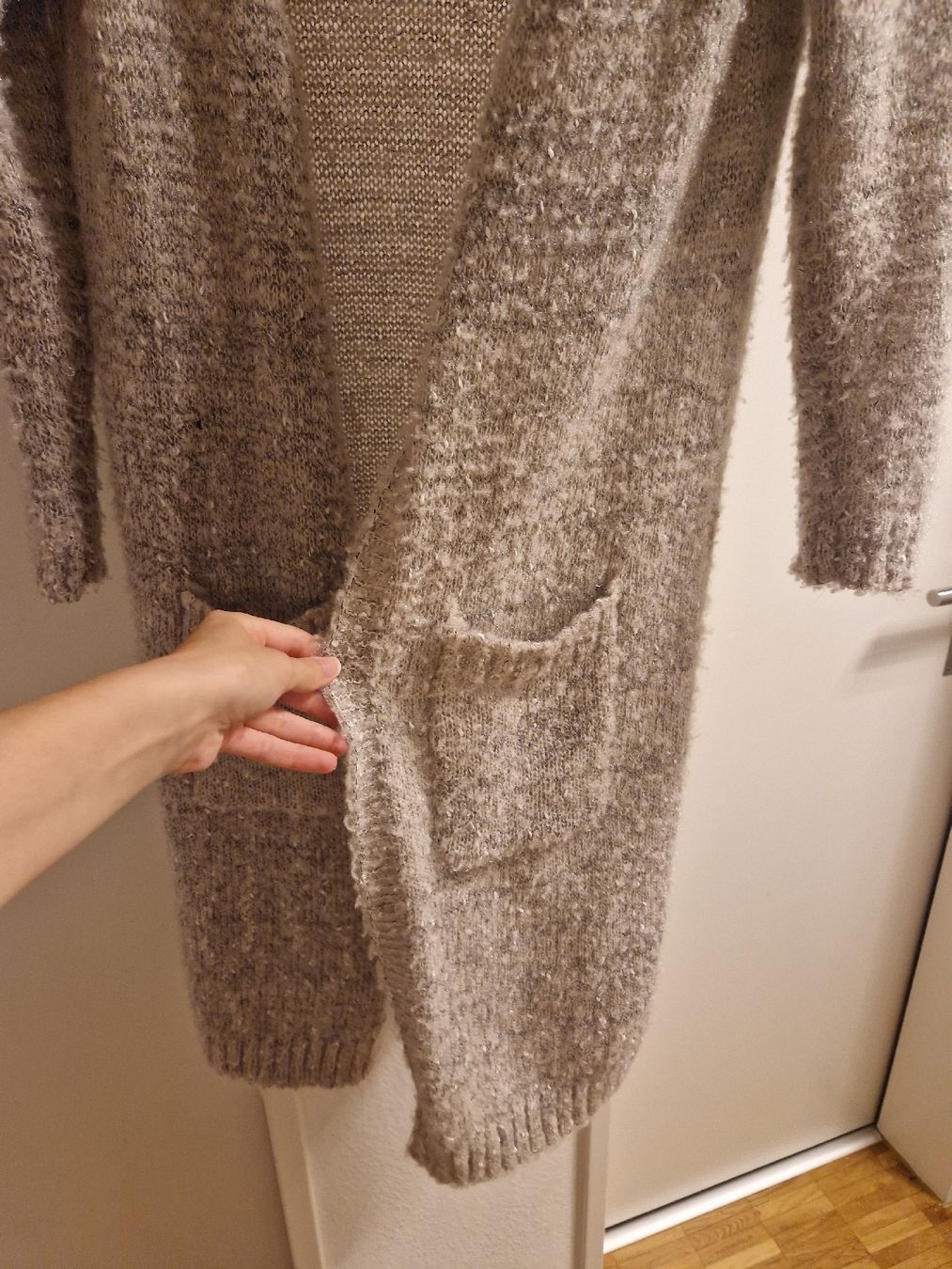 Giacche: Lange Strickjacke, ca. Grösse S – Usato da Dättwil AG venduto da Mafalda007 2