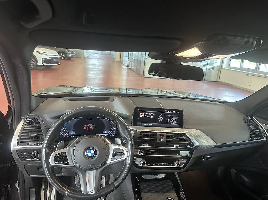 Automobili: BMW X3 30e MSport – Usato da Bern venduto da Divine7 4