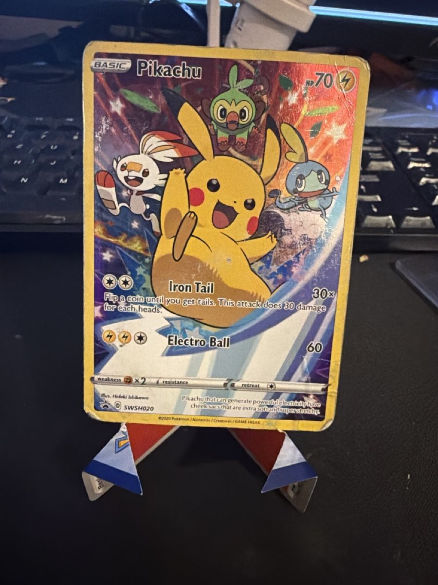 Karten: Pokémon EN Pikachu SWSH020 – Defekt aus Onex von Shop2Rayan